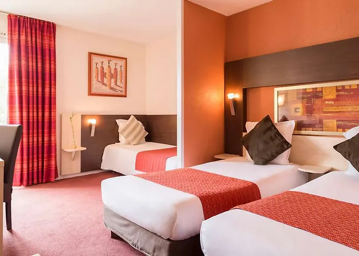 Ogmontelimar Nord Medieval Hotel *